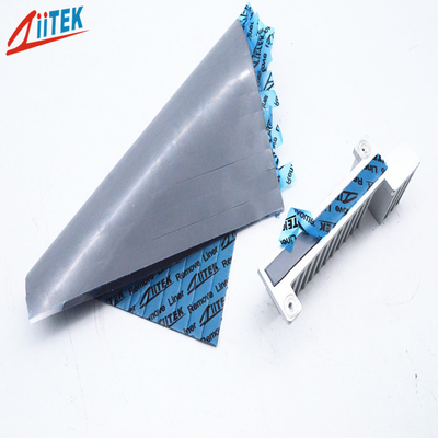 Couleur grise Pad conducteur thermique en silicone à découpe sous pression pour le refroidissement des dissipateurs de chaleur du processeur GPU