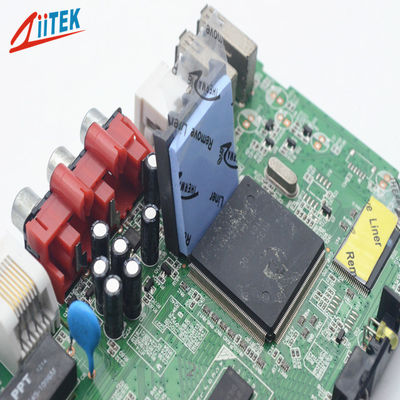 Matériaux de gestion thermique 3,0 W évier à tête en silicone coussin thermique pour pièces électriques transfert de chaleur