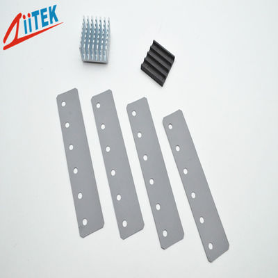 Matériaux d'isolation thermique à haute température Pad d'isolation thermique en silicone pour carte de PCB LED