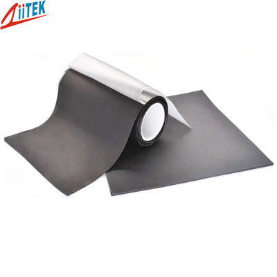 TIS300 Matériau de silicone conducteur 65±5 Shore 00 Dureté Nickel / Graphite pour l'industrie