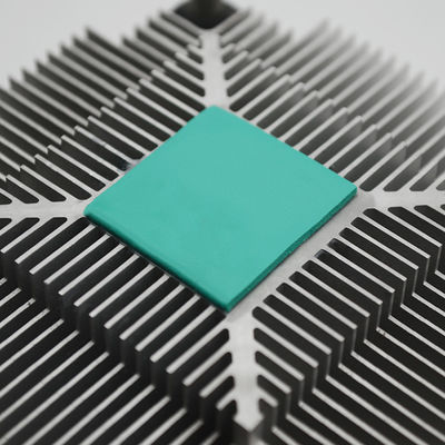 Pad thermiquement conducteur ultra-doux 35 à terre pour les infrastructures informatiques