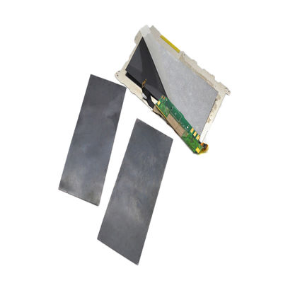 Utilisé entre les dissipateurs thermiques et les boîtiers externes, feuille de graphite thermoconductrice de haute qualité