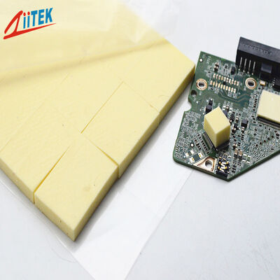 Matériau d'interface thermique à base de Silicone pour coussin thermique CPU, ignifuge et densité de 2.9 grammes par centimètre cube