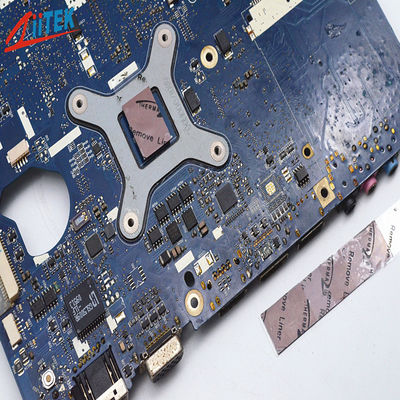Épaisseur thermique de la protection 0.25-5.08mm de silicium de Garnet Telecommunication Hardware Naturally Tacky 6,2 W