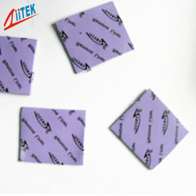 Coussin conducteur thermique conçu pour remplir les surfaces inégales et fournir une interface thermique pour la dissipation thermique dans l'électronique