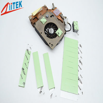 Bonne épaisseur de performance 3 mmt Transfert de chaleur Taule de silicone thermique pour plaque en aluminium LED