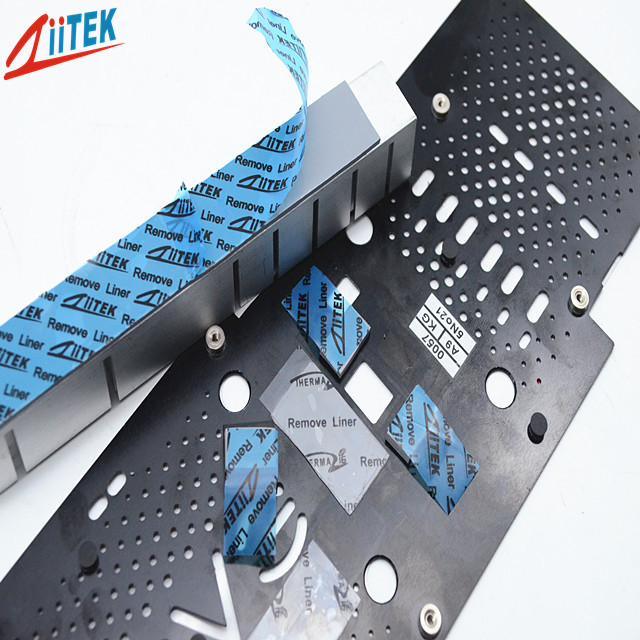 3.0mmT Gap thermique capitonnent 1,8 W/MK 25shore00 pour l'infrastructure IT 