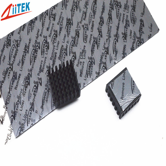 Protection conductrice thermique 20shore00 ultra doux 4.0mmT pour les commandes à grande vitesse de mémoire de masse