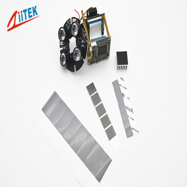 2.5W/mK Pad de matériau de changement de phase PCM thermiquement conducteur pour une plage de température de -25C à 125C