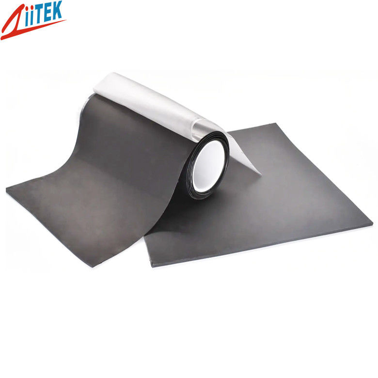 TIS300 Matériau de silicone conducteur 65±5 Shore 00 Dureté Nickel / Graphite pour l'industrie