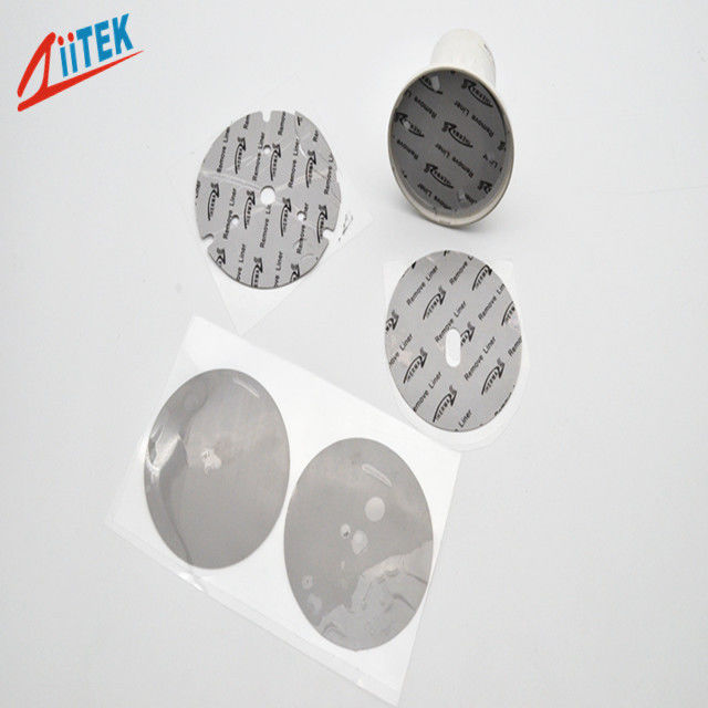 1.5W/mK Pad thermiquement conducteur avec élastomère de silicone rempli de céramique pour les unités de commande de moteurs automobiles et les serveurs d'IA